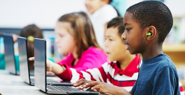 Seven Benefits of Digital Learning and Classes for Children