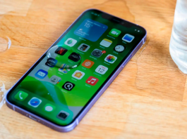 iPhone Cases: 9 Best Waterproof Phone Case In 2022