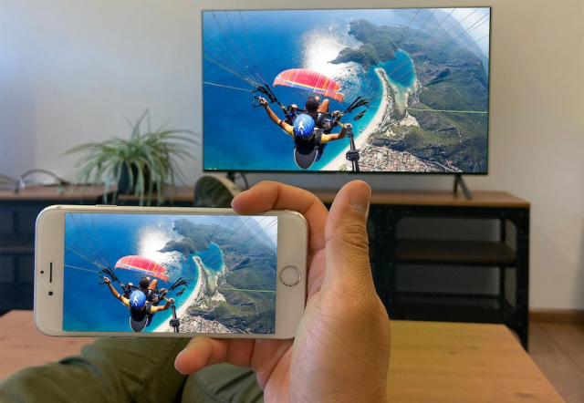 How to Mirror Iphone to a Apple TV Without TV