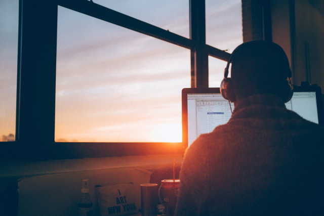Establishing Key Performance Indicators (KPIs) for Remote Work Tracking Establishing Key Performance Indicators (KPIs) for Remote Work Tracking